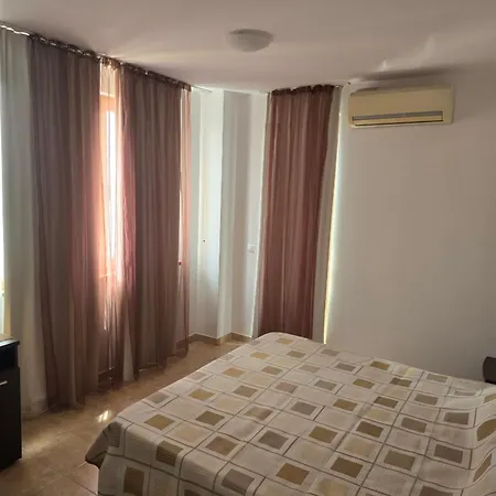 хелиос Appartement *